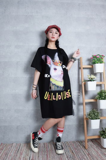 可愛兔子布章立體鉚釘耳朵/項鍊造型洋裝