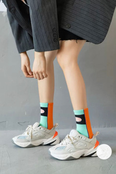 CRUSH綠橘配色潮流襪子-襪子推薦