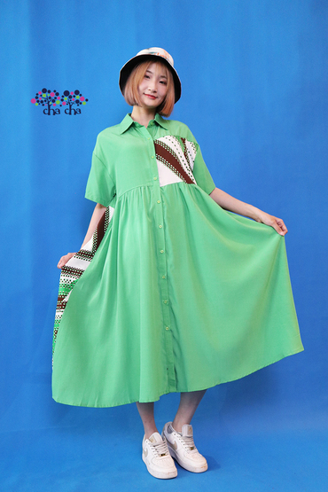 夏日綠色背面拼接圓點線條圖騰襯衫洋裝-洋裝推薦