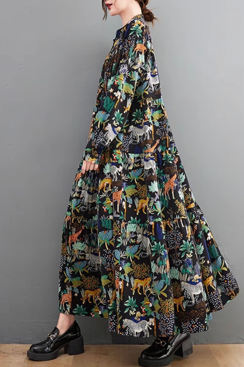 滿版叢林動物層次傘狀寬鬆洋裝-洋裝推薦